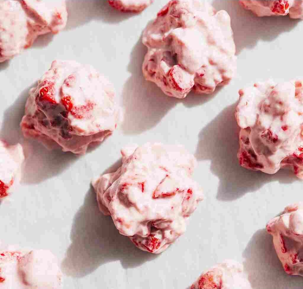 Chocolate Strawberry Yogurt Clusters